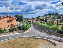 Foto Cometa 31 — Villa quadrifamiliare in vendita a Albano Laziale