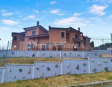 Foto Cometa 33 — Villa quadrifamiliare in vendita a Albano Laziale